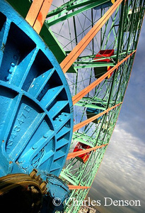 wonderwheelCloseUp wonderwheelCloseUp